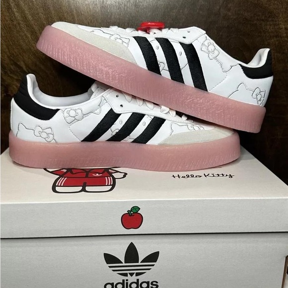adidas Sambae x Hello Kitty 50th Year Anniversary - Picture 3 of 8
